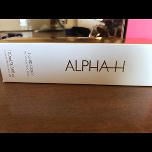 Alpha-H Liquid Gold NWT